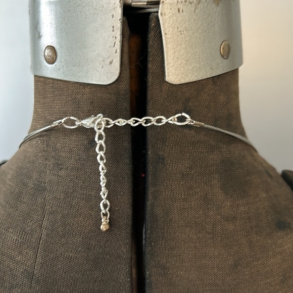 Silvertone wire beaded necklace black purple grey beads lobster claw 2 s… - Picture 4 of 11